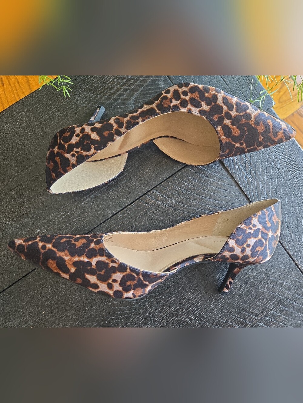 Kelly & Katie Relira Leopard Satin D’Orsay Pumps 9.5M - Picture 3 of 10